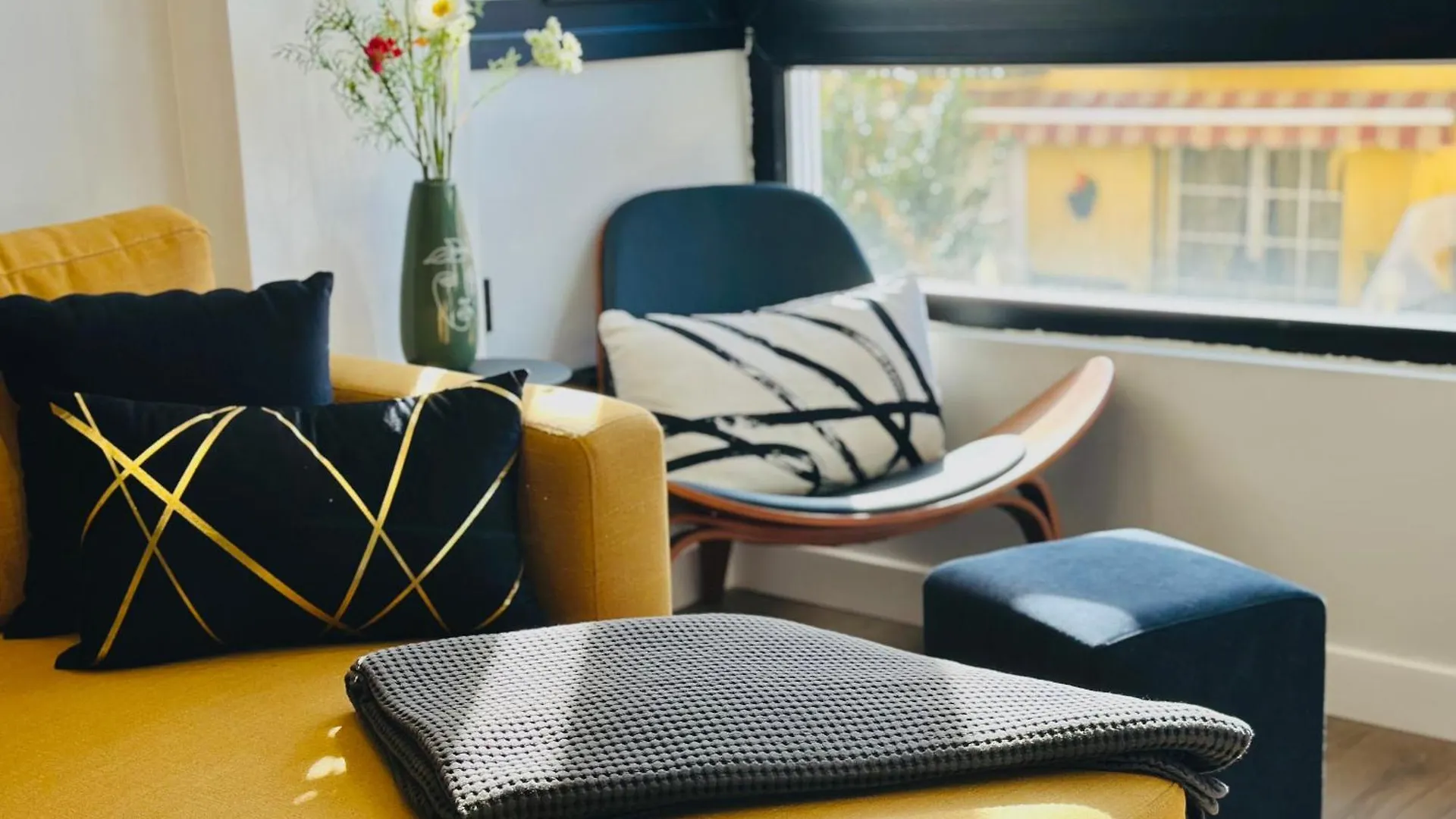Malaga Most Lux Modern Apartment Spain