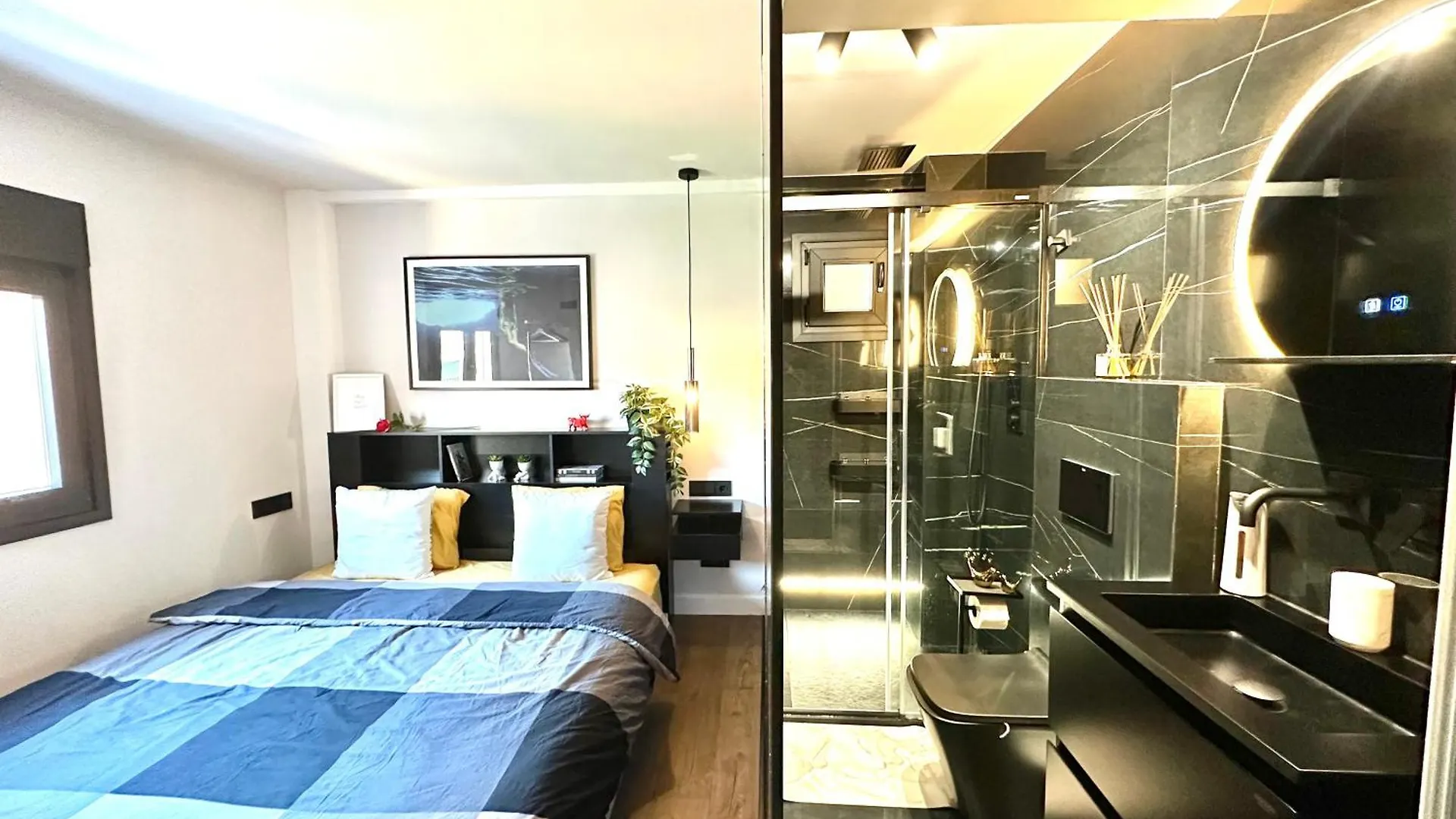 Malaga Most Lux Modern Apartment