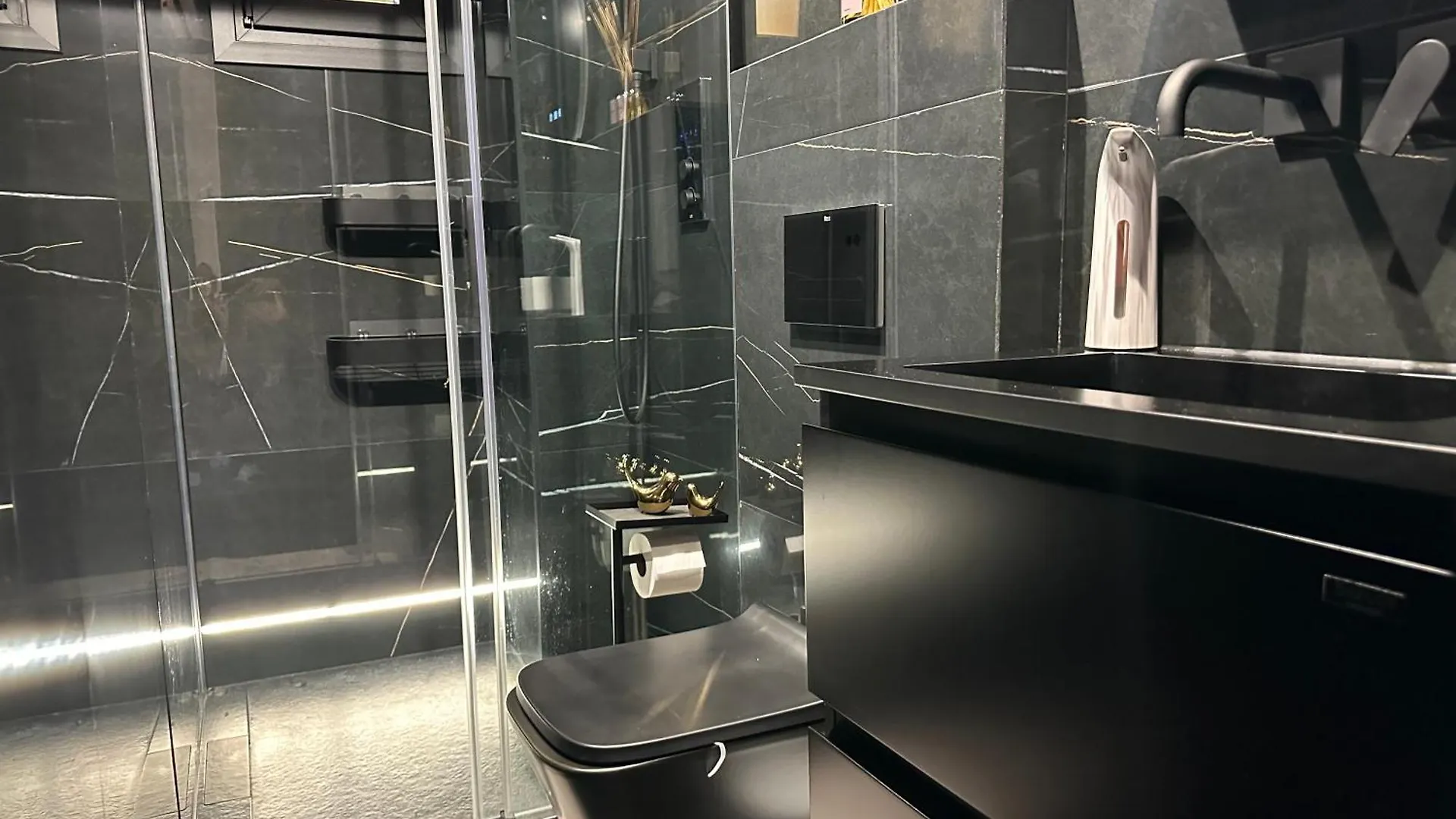 Malaga Most Lux Modern Apartment 0*,