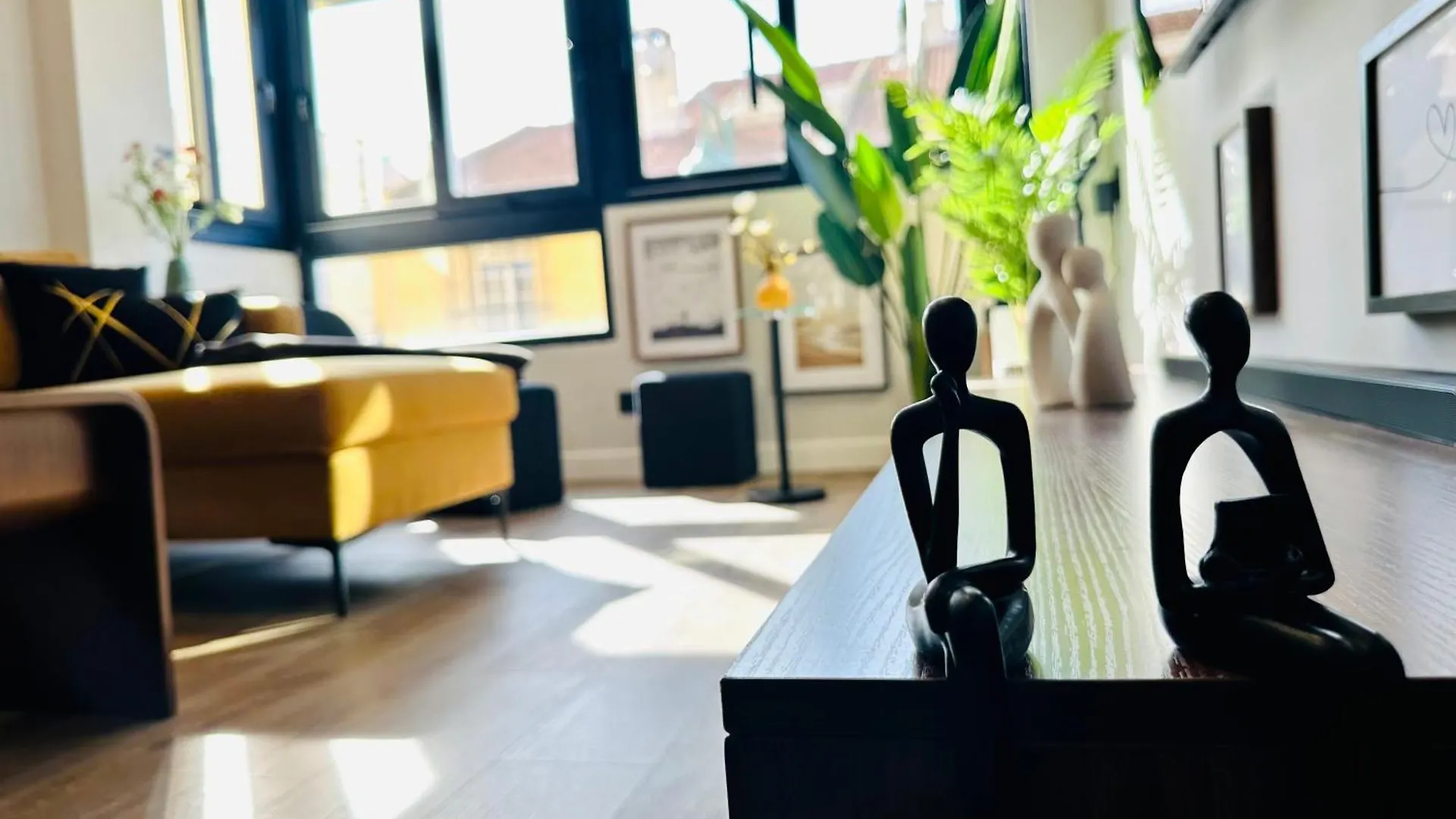 Malaga Most Lux Modern Apartment