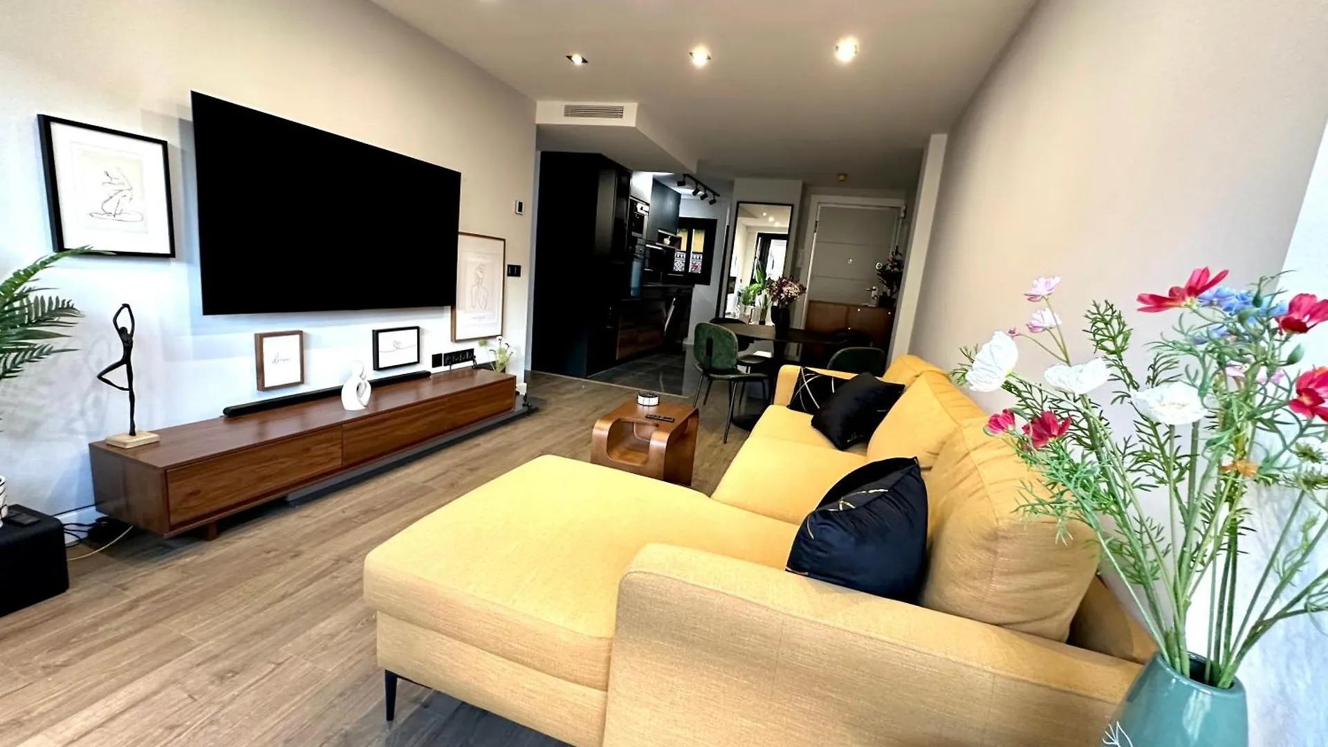 Malaga Most Lux Modern Apartment Spain